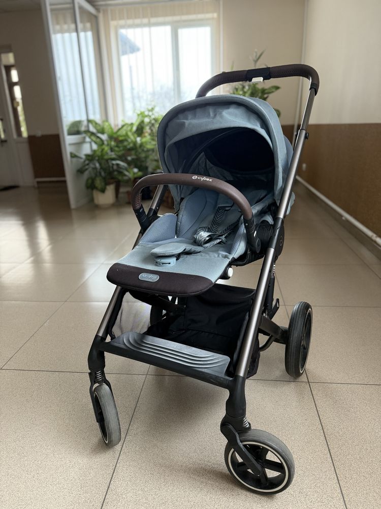 Прогулянковий візок Cybex Balios S Lux