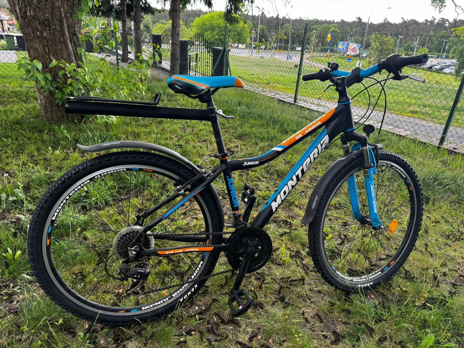 Idealny też na komunie Rower młodzieżowy po serwisie nowe części stan
