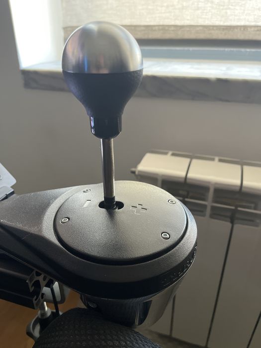 Thrustmaster Th8a Shifter