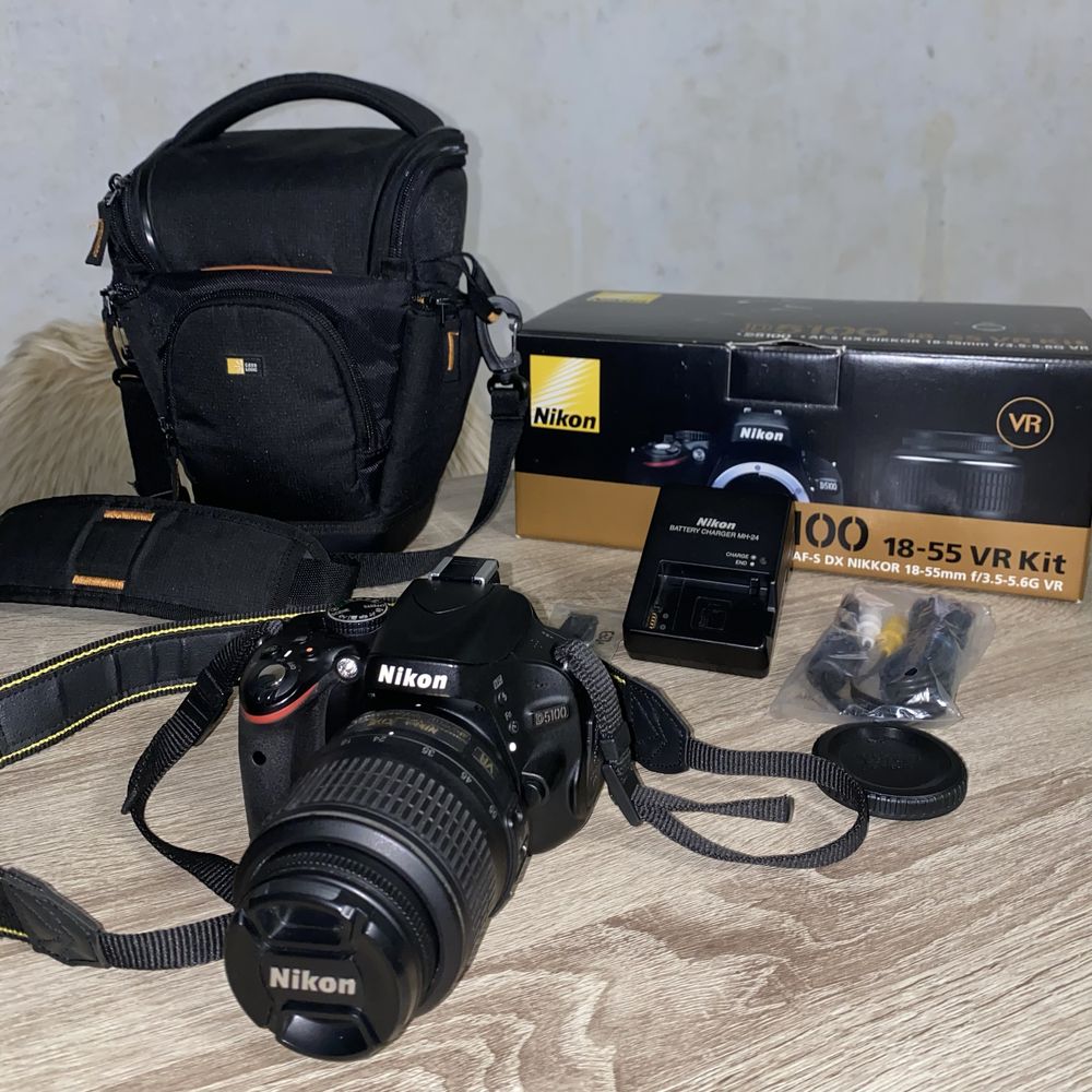 Дзеркальний фотоапарат Nikon D5100 kit 18-55