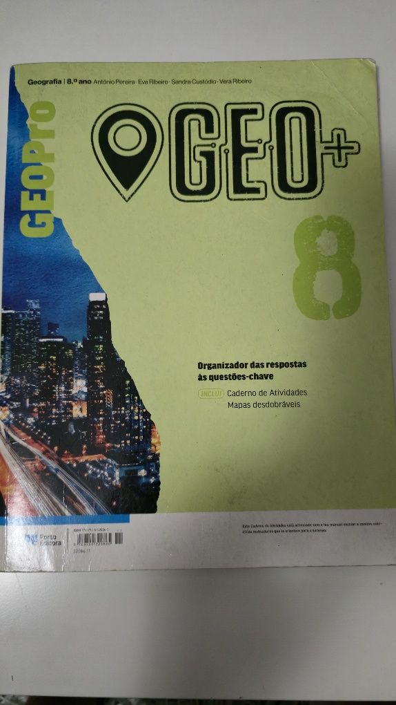Manuais Escolares 8º Ano (16 livros) - NEGOCIÁVEL
