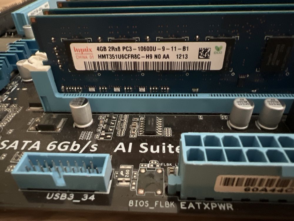 Материнская плата ASUS PBH 77-M+i3+16gb озу