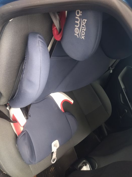 Дитяче Автокрісло Britax-Romer ISOFIX від 3,5 до 12 років (15 кг-36 кг