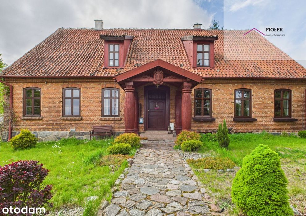 Dworek nad jeziorem na Mazurach - usługi hotelowe/gastronomiczne