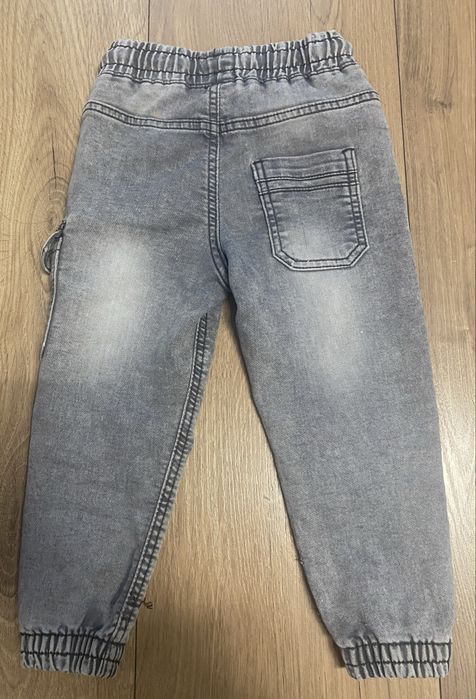 Spodnie jeansowe 98
