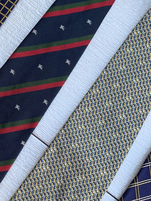 Burberry, Polo by Ralph Lauren, Adonis, Silko