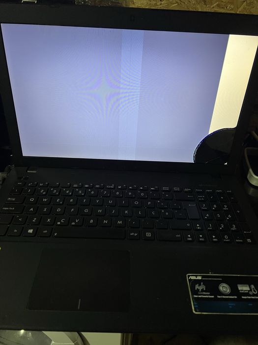 Portatil asus core i3 com carregador ecra partido