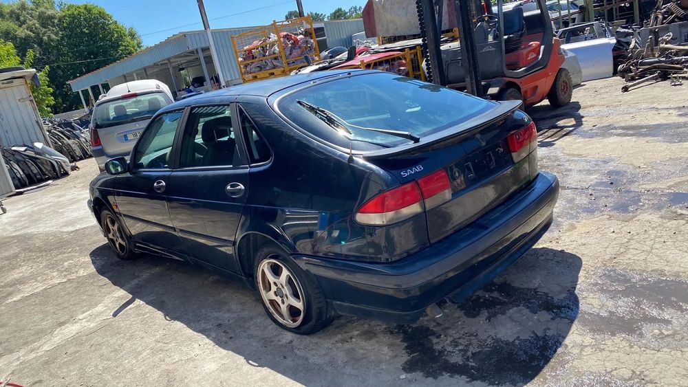 Peças de Saab 93 de 2001