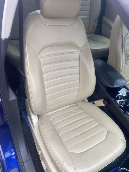 Кожаный салон Ford Fusion