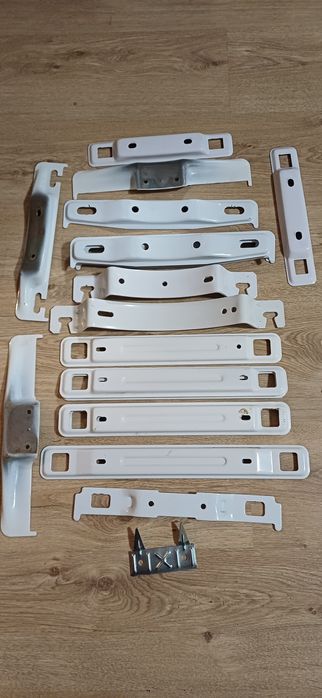 Кріплення, кронштейн бойлера