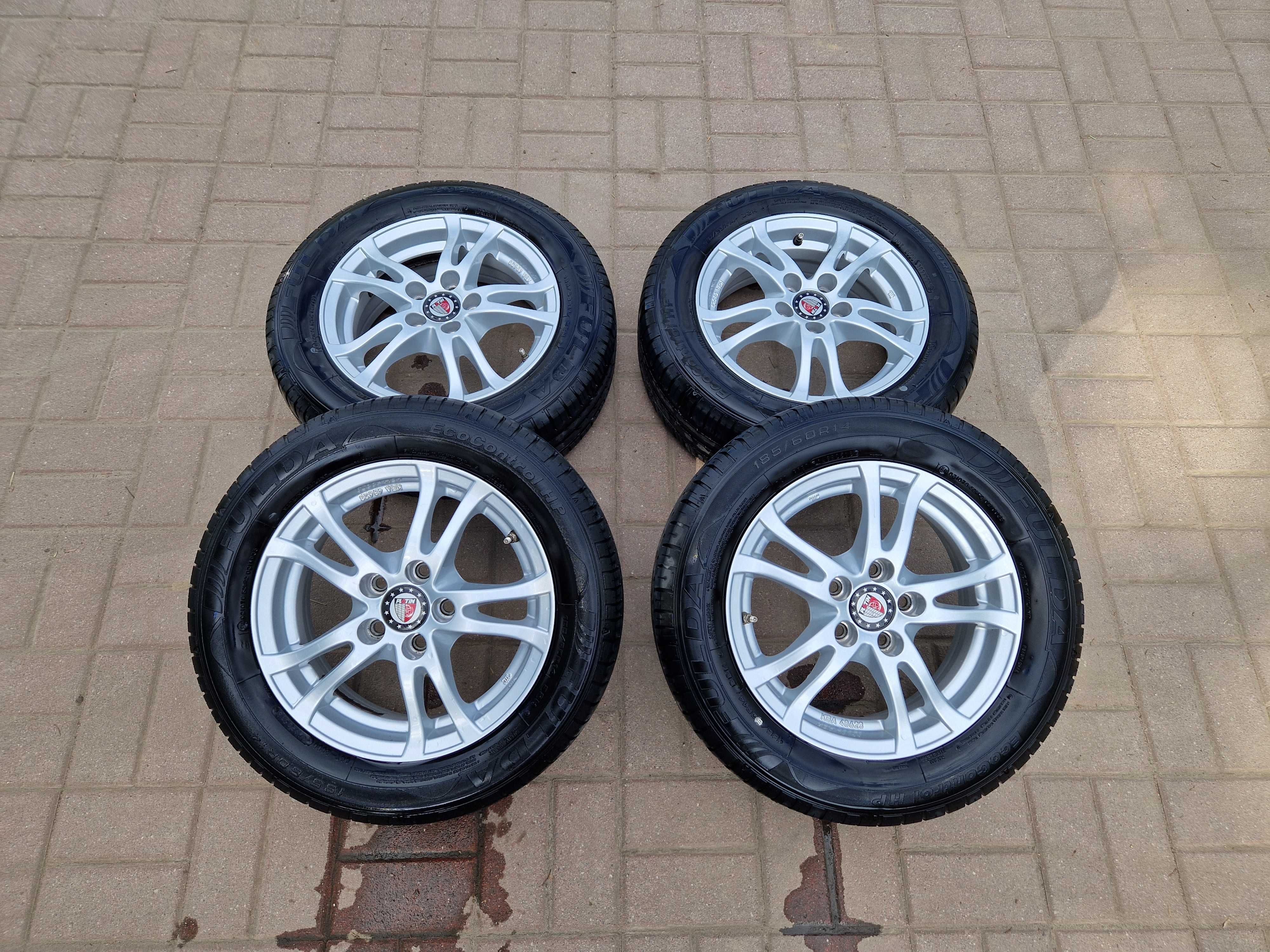 Komplet Kół Koła Felgi 14" Cali 5x100 ET38 LATO VW GOLF4 IV Bora Seat