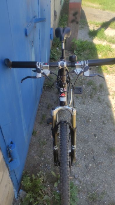 Велосипед  кросс-кантри.