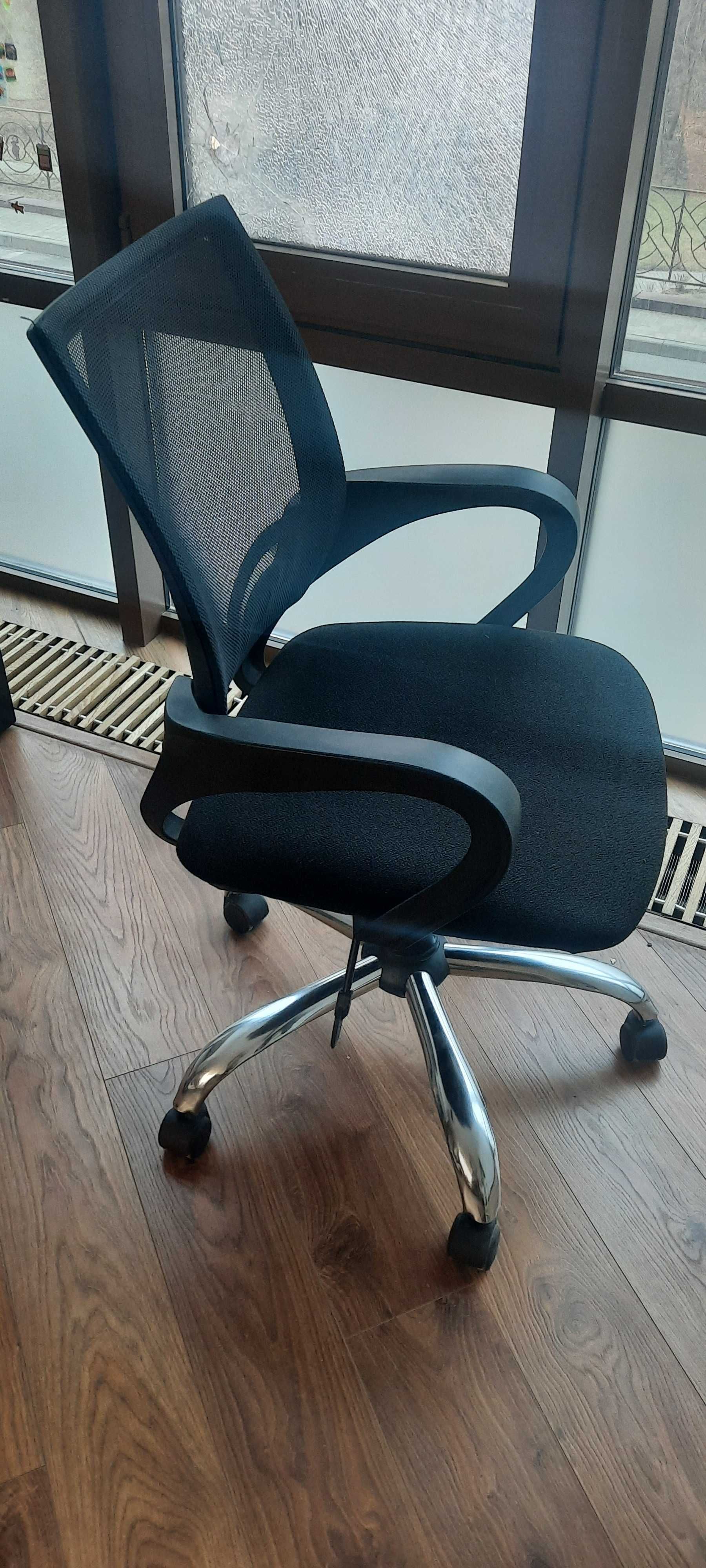 Кресло офисное. Крісло офісне.