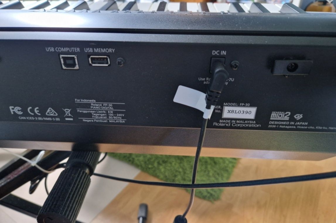 ROLAND  FP 30 pianino cyfrowe