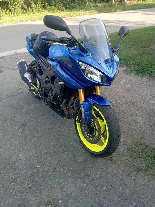 Мотоцикл Yamaha fz8 Fazer