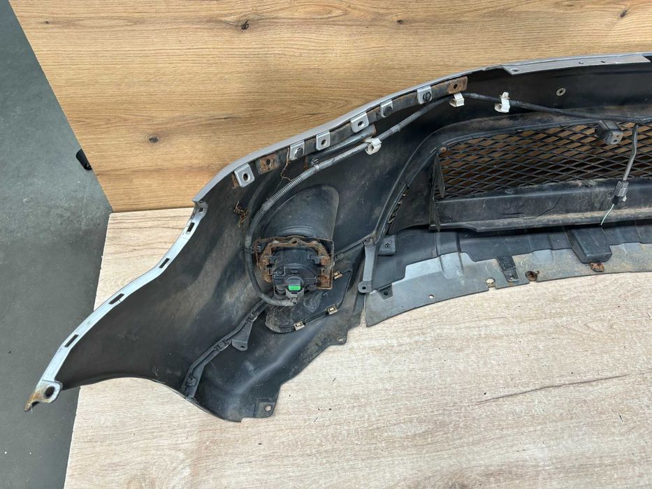 Zderzak przedni Mitsubishi Outlander kolor 33x