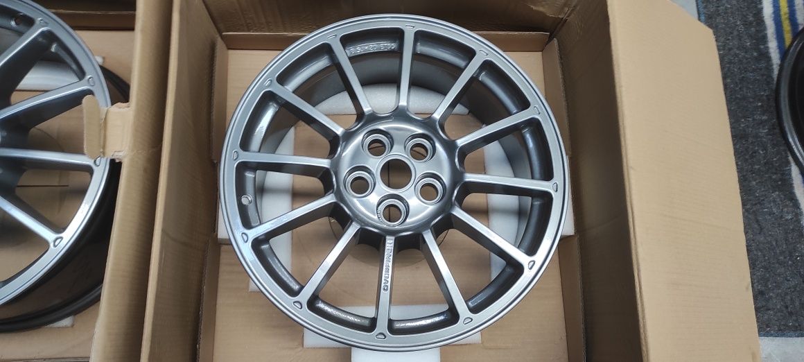 Jantes Overfinch Range Rover P38 20" 5x120 8.5J ET55