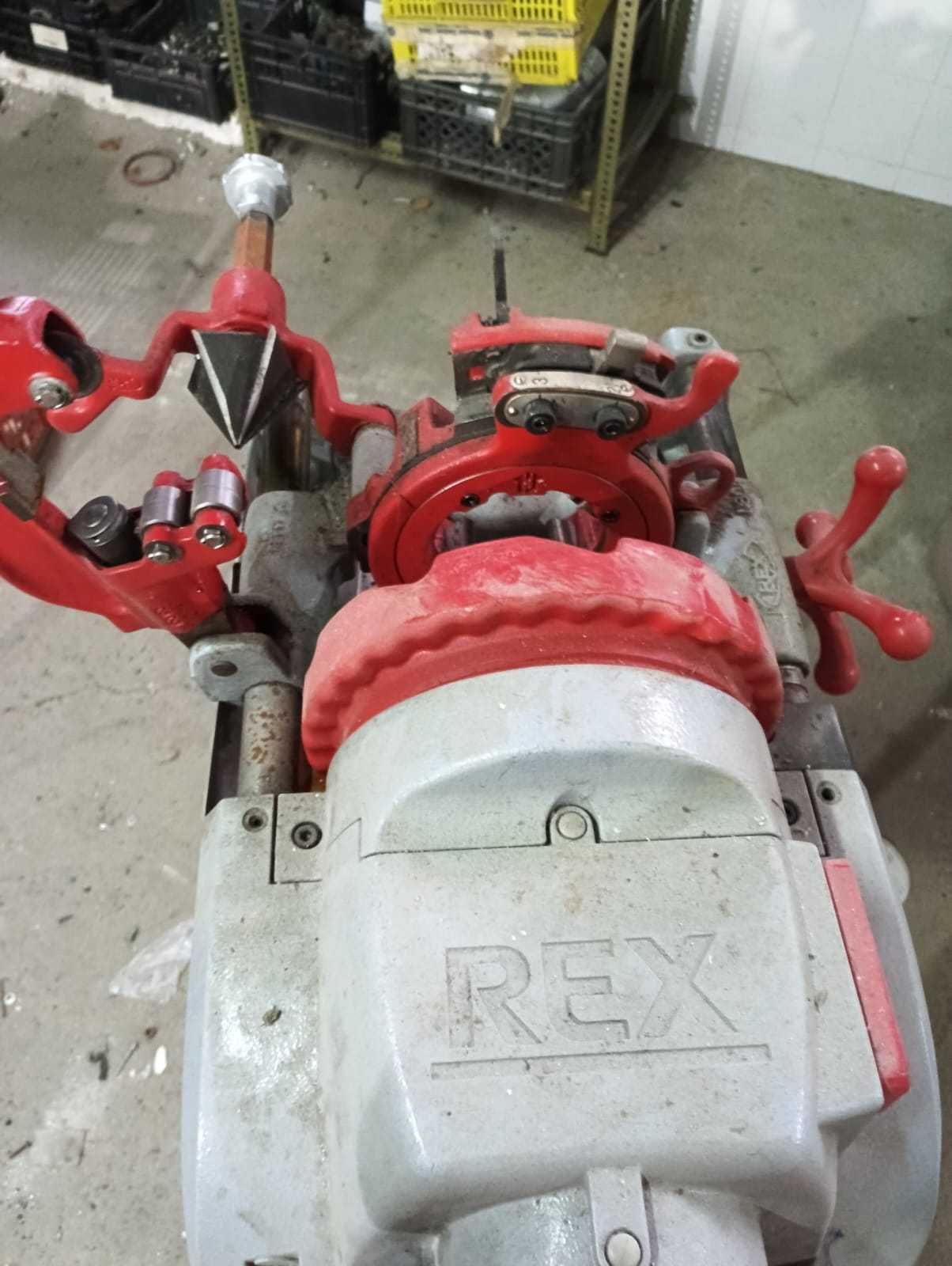 Roscadora de Bancada  rex S 80 230 V