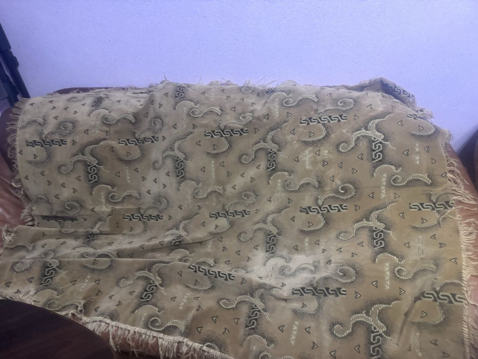 Штори, гардіни, плед, подушка