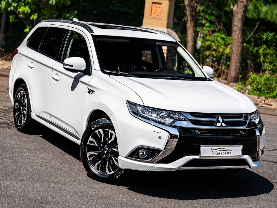 Mitsubishi Outlander LIFT*PLUG-IN HYBRID*Maxx Opcja*1.8 HYBRID (121 KM)*Automat*Napęd 4X4 !