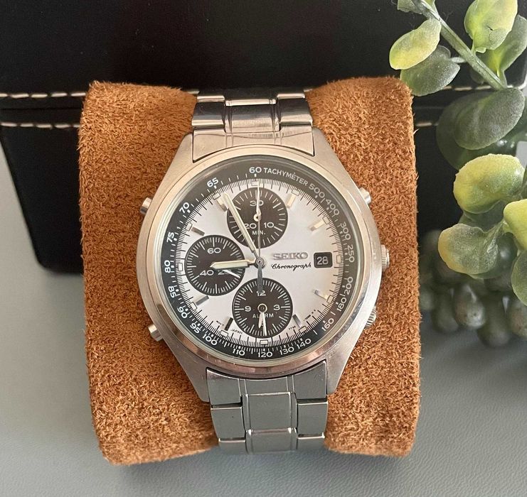 Seiko Panda Chronograph 7T32