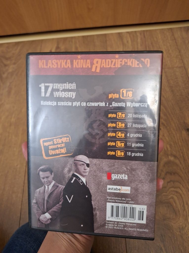 17 mgnień wiosny