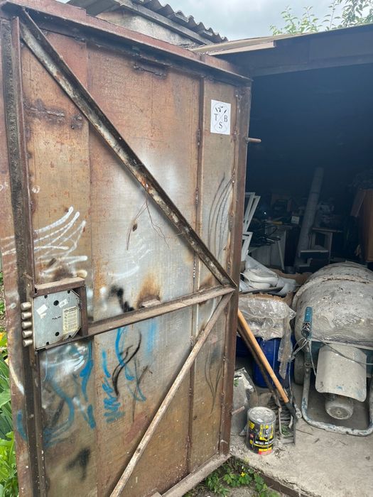 Гараж металевий