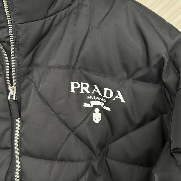 Куртка на пуху  Moncler