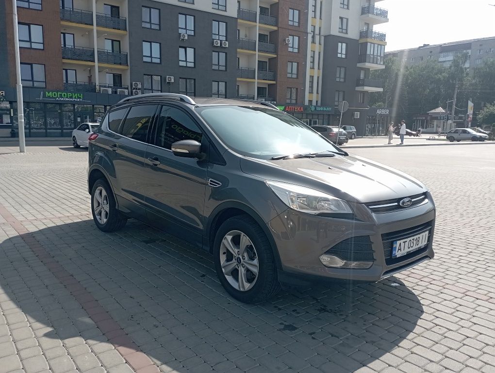 ТЕРМІНОВО Ford Kuga 19.06.2014 офіційна 2 л дизель автомат, 112 тис.км