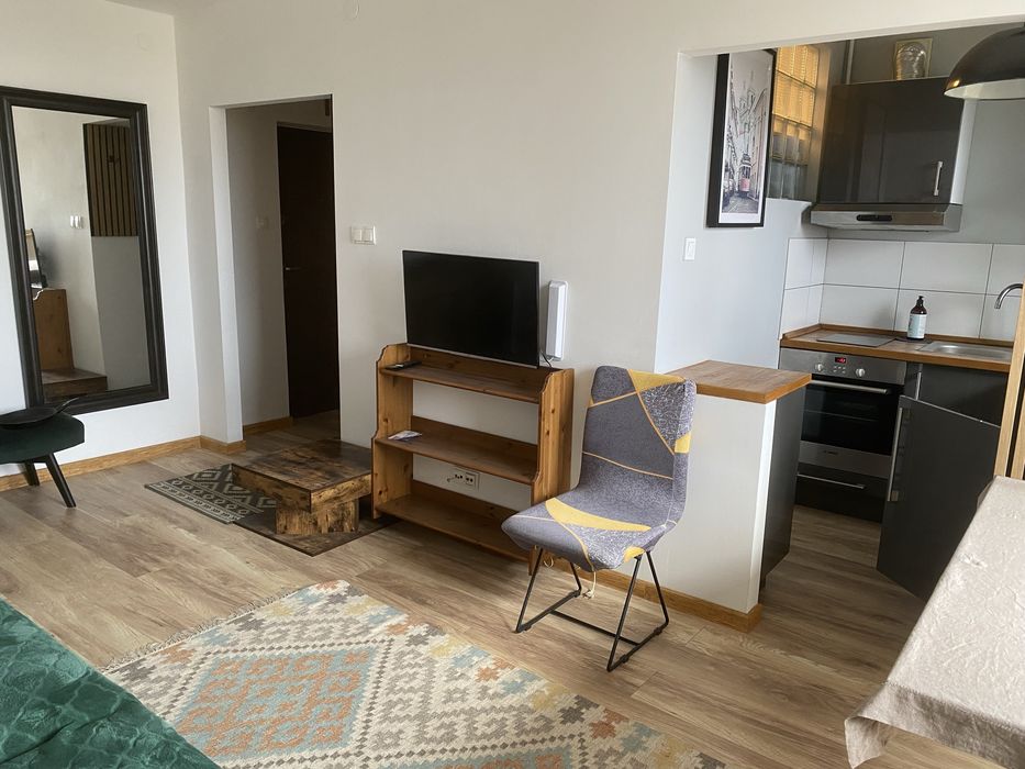 Kawalerka Centrum Metro Arsenał bezposrednio