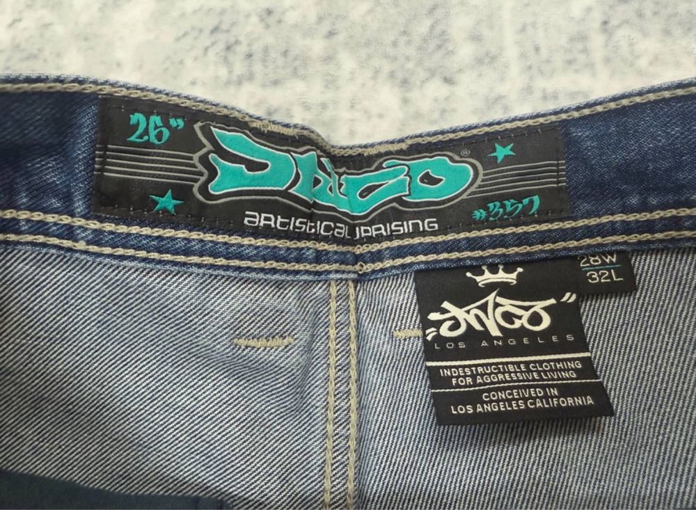 JNCO Unco artistical uprising 28/32 size