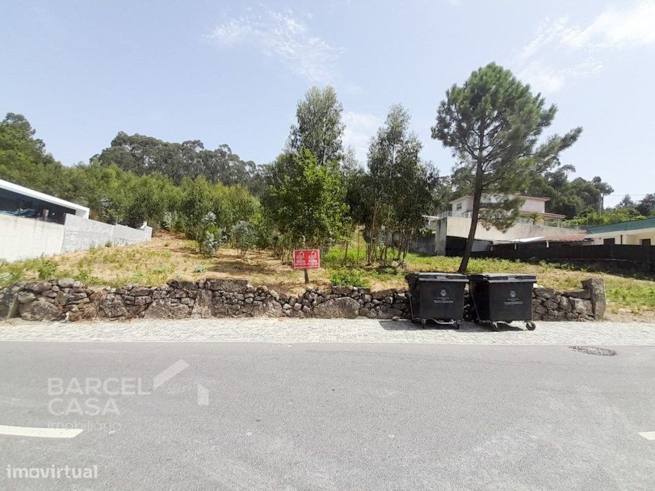 Terreno de construção em Remelhe - Barcelos
