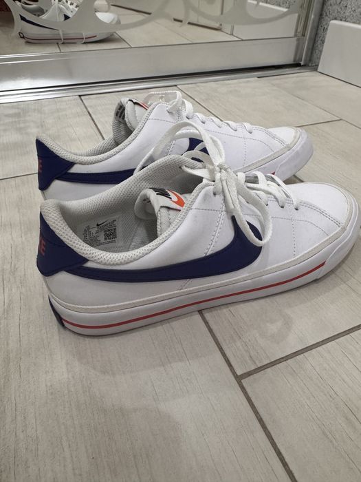 Кросівки Nike 39 розмір