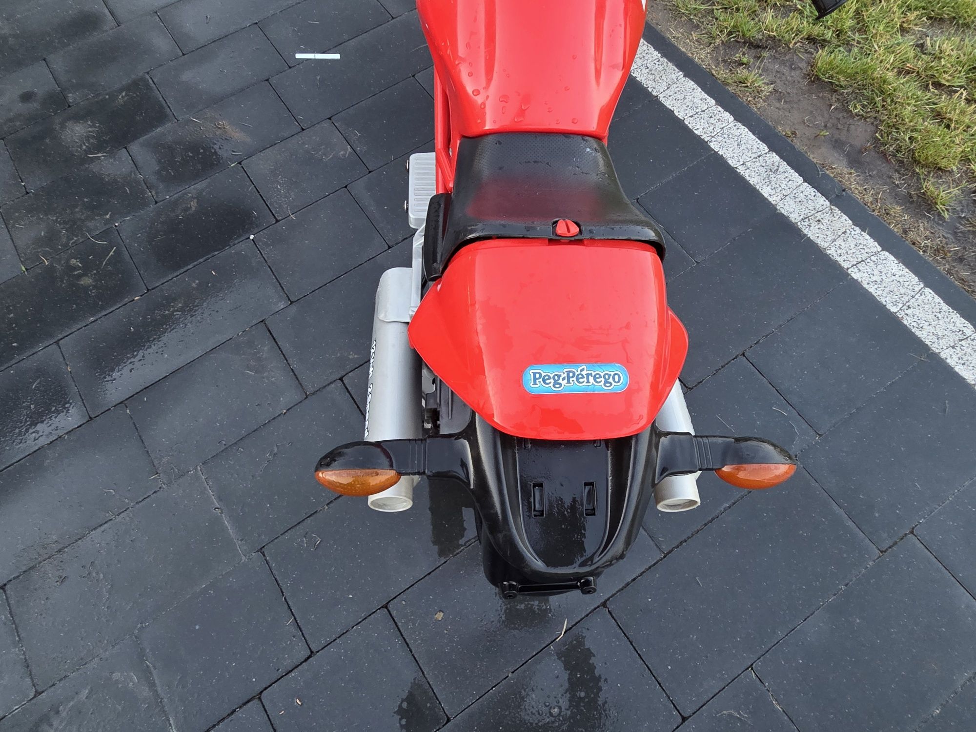Replika Ducati peg- perego