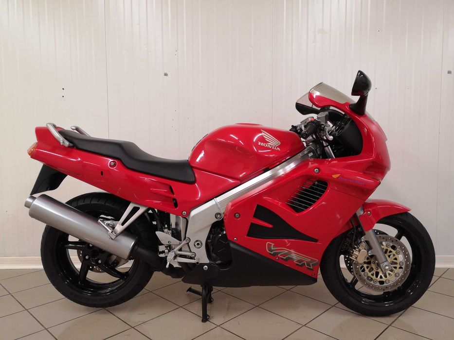 Honda VFR 750 RC 36  Legenda ! Tylko 14600 km ! Model KOLEKCJONERSKI !