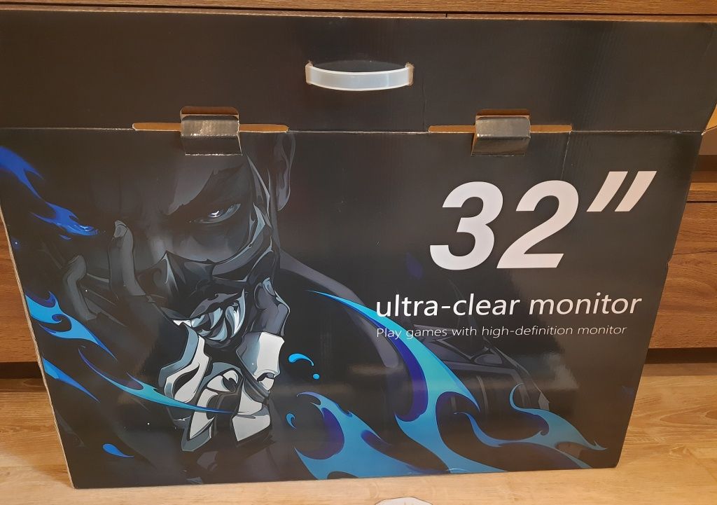 Отличный монитор ULTRA-CLEAR 32"