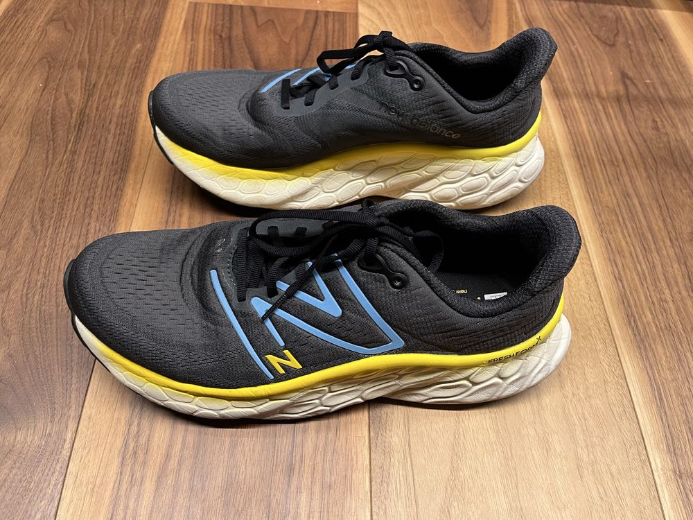 New Balance fresh foam x more v4 tamanho 45.5