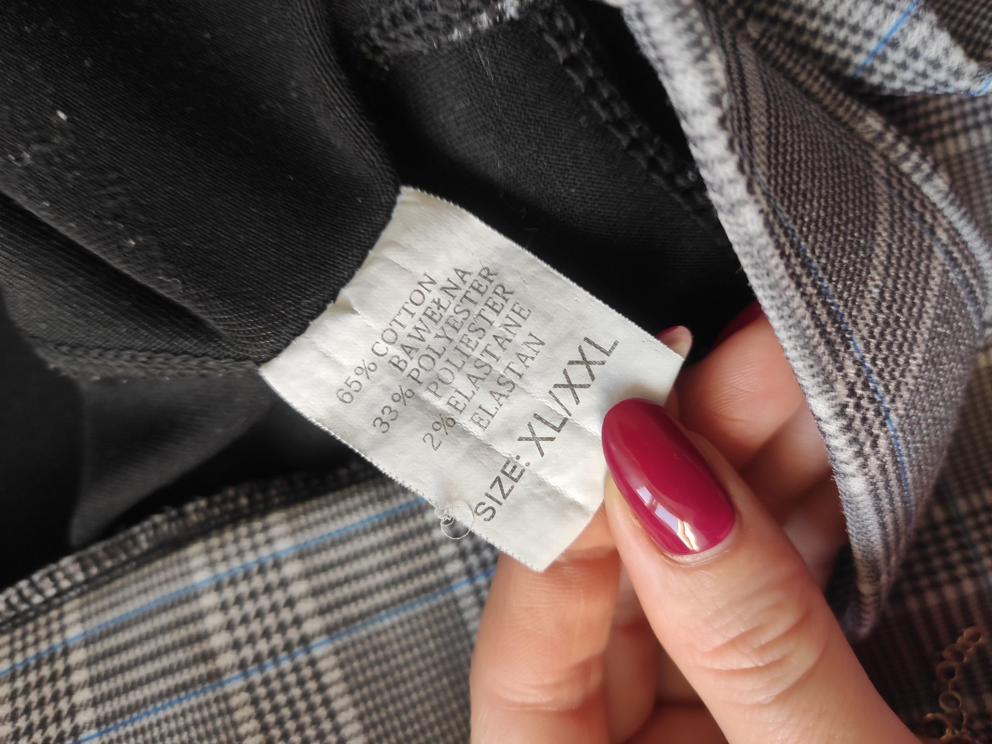Spodnie damskie w kratkę szare, na metce XL, ale to L-,ka