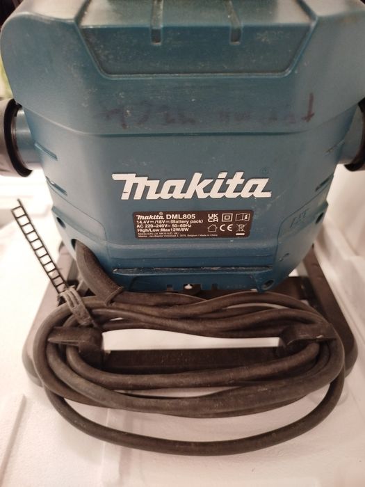 Lampa reflektor budowlany Makita dml 805 18V