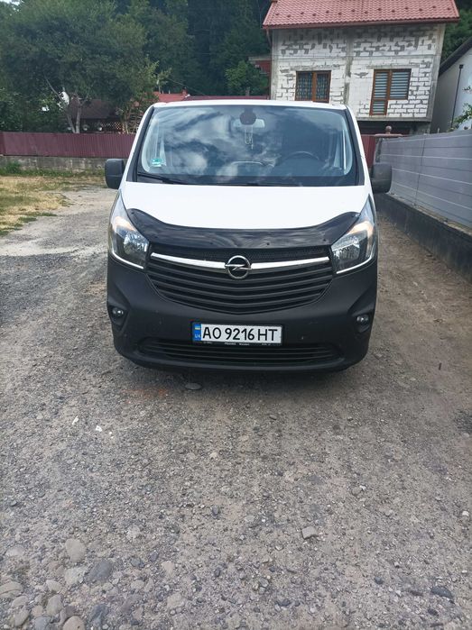 Авто Opel Vivaro -2015 рік