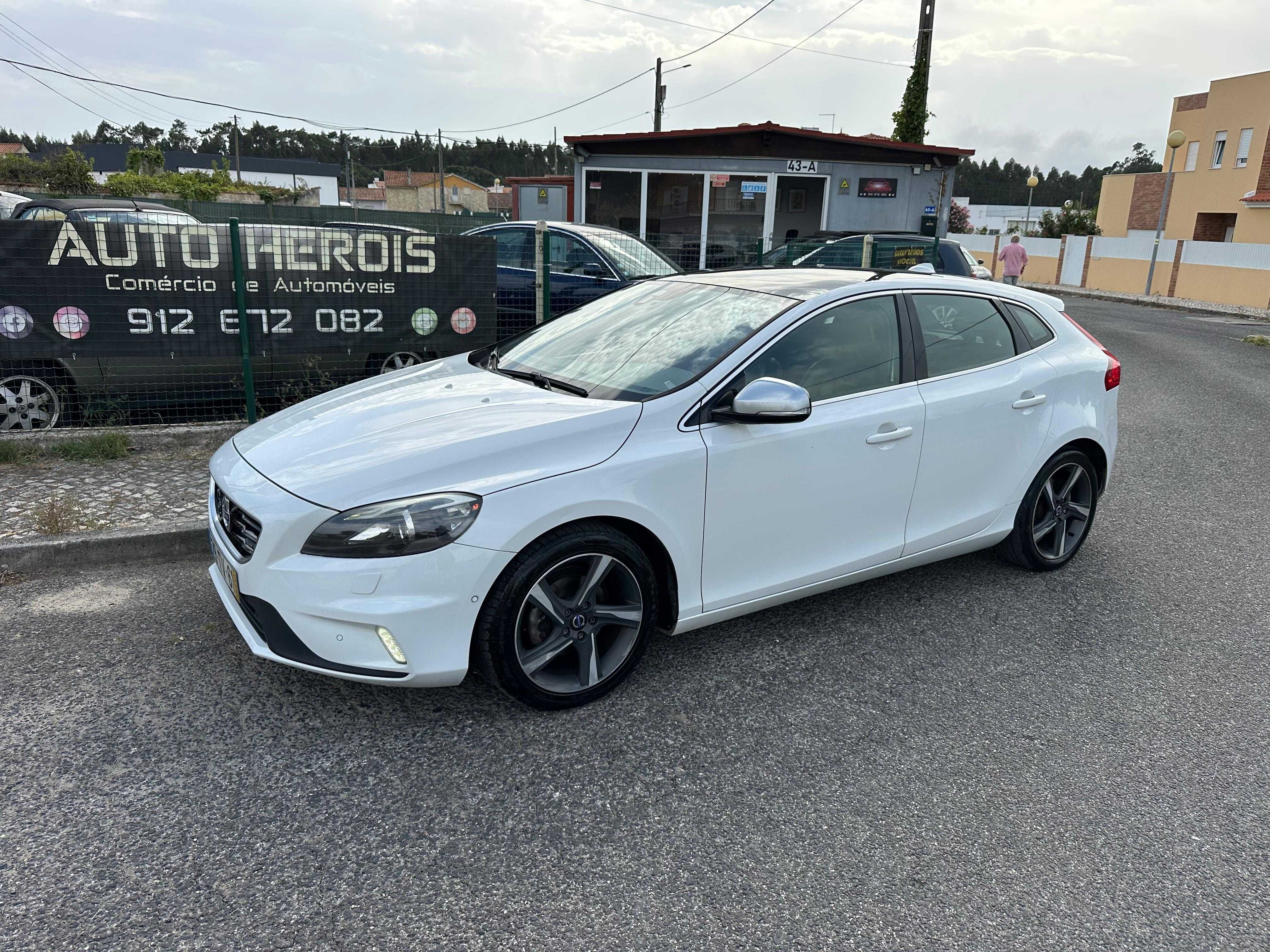 Volvo V40 D2 Summum R-design