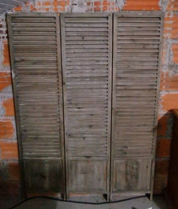 Biombo em madeira