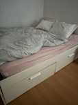 Cama ikea  160 x 200