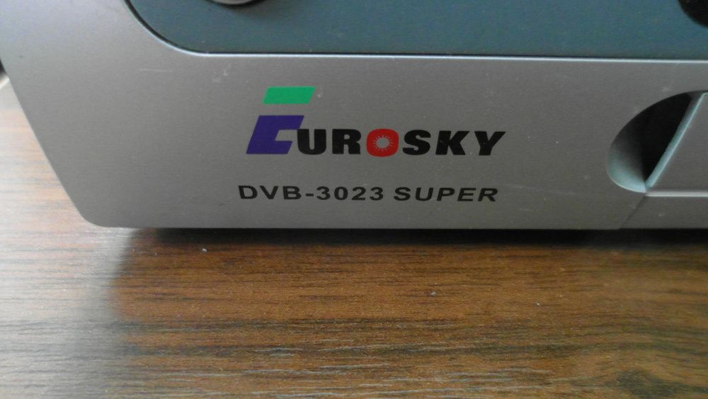 Спутниковый ресивер Eurosky DVB-3023