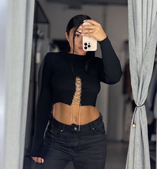 Кофточка топ со шнуровкой на груди размер универсал