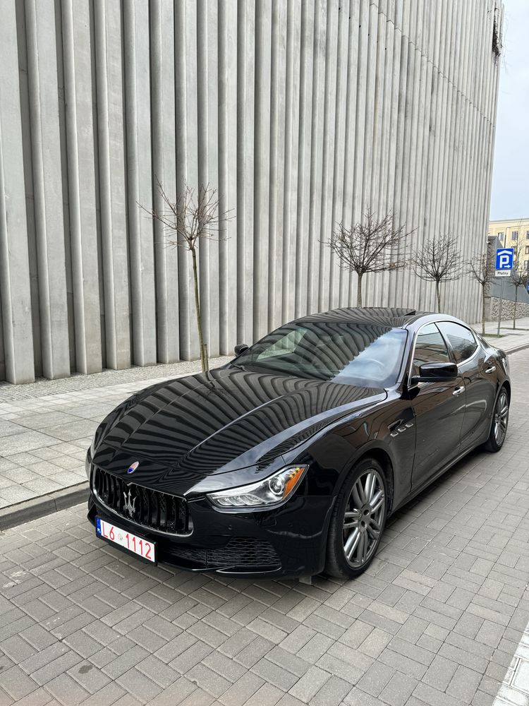 Auto, samochód do ślubu Maserati Ghibli / Insignia OPC Line