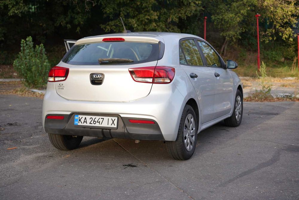 KIA RIO 2017 рік