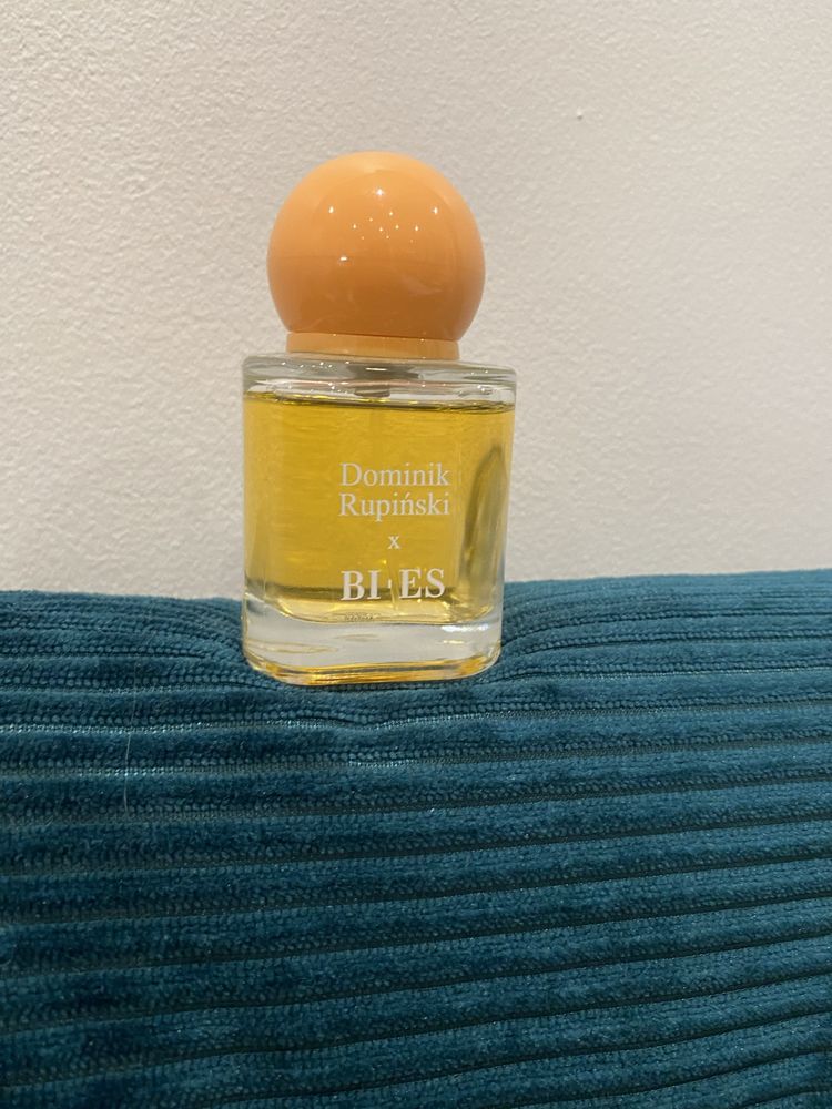 Perfum, woda toaletowa Dominik Rupiński x Bi-Es Orange