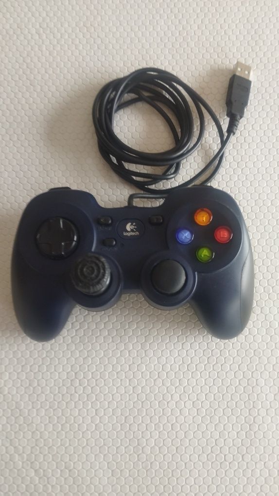 Comando Logitech c/ extensores de joystick