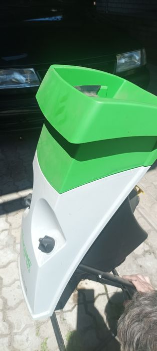 Садовый измельчитель